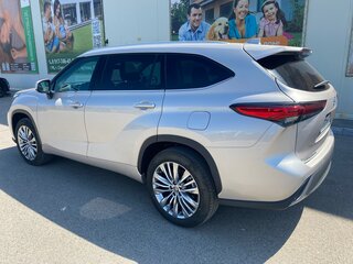2025 Toyota Highlander IV (XU70), серый, 5449000 рублей, вид 5