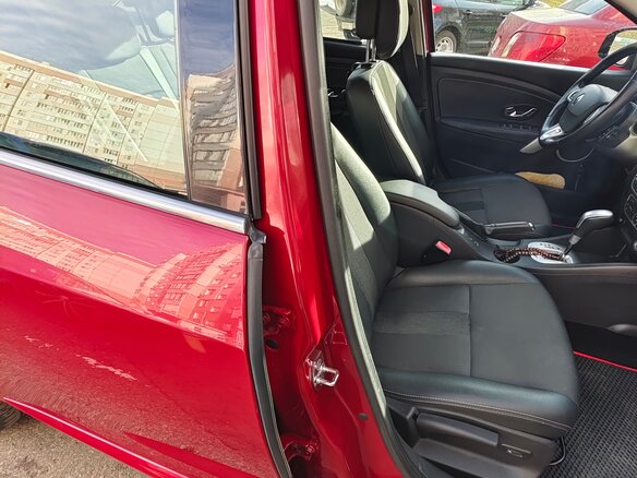 2012 Renault Fluence I, красный, 820000 рублей - вид 23