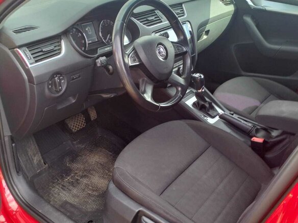 2013 Skoda Octavia III (A7), красный - вид 4