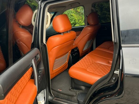 2013 Toyota Land Cruiser 200 Series Рестайлинг 1, чёрный, 8900000 рублей - вид 14
