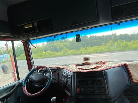 1999 DAF 95XF, красный, 850000 рублей, вид 1