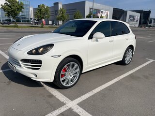 2011 Porsche Cayenne II (958), белый, 2200000 рублей, вид 1