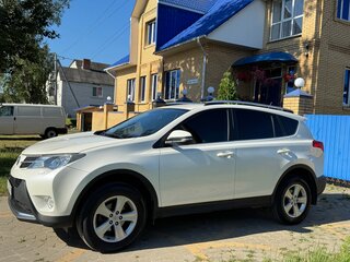 2013 Toyota RAV4 IV (XA40), белый, 2000000 рублей, вид 5