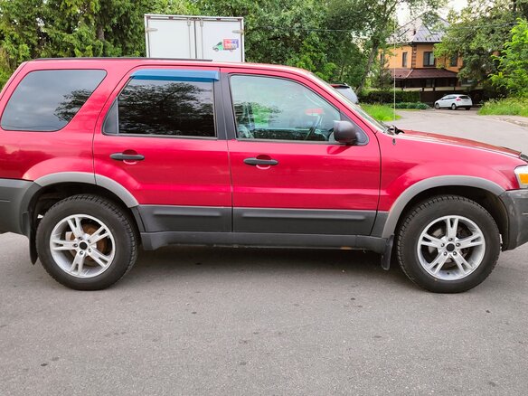 2004 Ford Escape I Рестайлинг, красный, 510000 рублей - вид 4