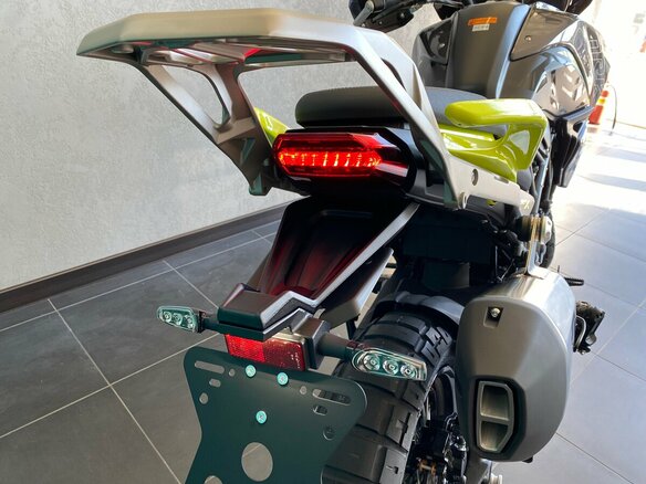 2025 Benelli TRK 702 X, серый, 789000 рублей - вид 14