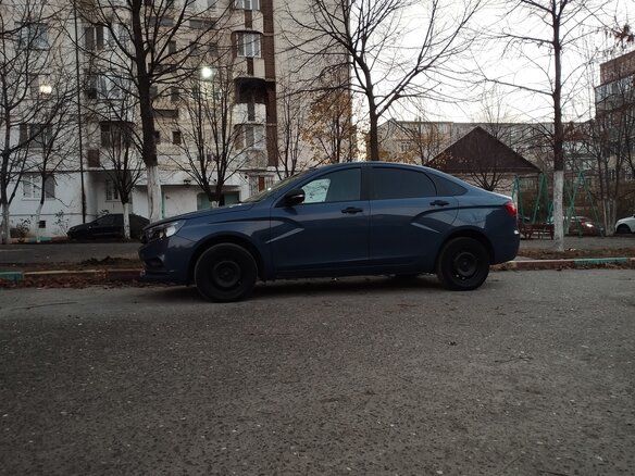 2018 Lada (ВАЗ) Vesta I, синий, 870000 рублей - вид 6