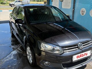 2014 Volkswagen Polo V, чёрный, 830000 рублей, вид 3