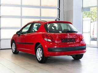 2009 Peugeot 207 I, красный, 400000 рублей, вид 4