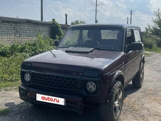 2011 Lada (ВАЗ) 2121 (4x4) I Рестайлинг, пурпурный, 300000 рублей, вид 1