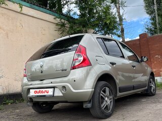 2012 Renault Sandero I, бежевый, 685000 рублей, вид 4