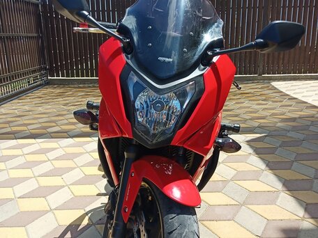 2015 Honda CBR 650F, красный, 655000 рублей, вид 3