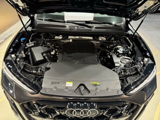 2026 Audi Q5 L III (GU), чёрный, 6100000 рублей, вид 4