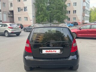 2012 Mercedes-Benz A-Класс 180 II (W169) Рестайлинг, чёрный, 850000 рублей, вид 3