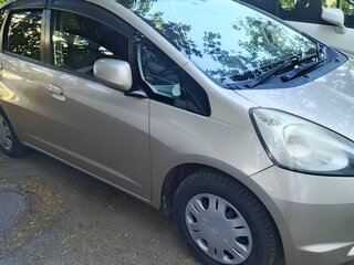 2009 Honda Fit II, серый, 670000 рублей, вид 2