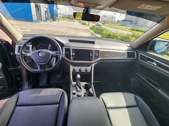 2019 Volkswagen Teramont I, синий - вид 9