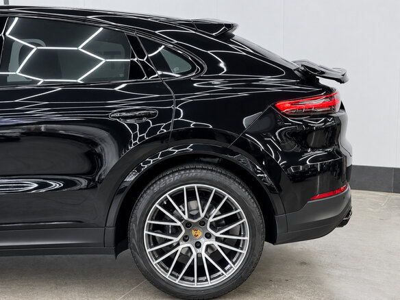 2021 Porsche Cayenne III, чёрный, 9990000 рублей - вид 8