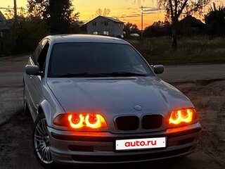 2000 BMW 3 серии 320i IV (E46), серебристый, 507000 рублей, вид 3
