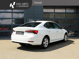 2021 Skoda Octavia IV (A8), белый, 2136787 рублей, вид 3