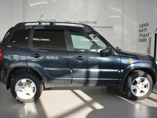 2009 Chevrolet Niva I Рестайлинг, чёрный, 389000 рублей, вид 3