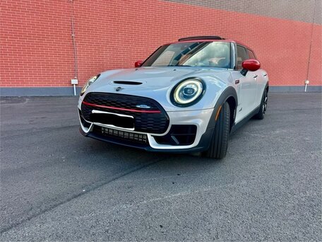 2020 Mini Clubman JCW John Cooper Works II Рестайлинг, серебристый, 2594190 рублей, вид 1