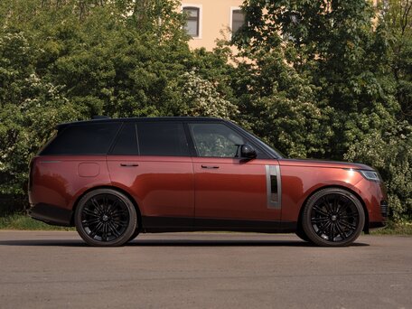2023 Land Rover Range Rover P530 MHEV Long V, коричневый, 25100000 рублей, вид 3