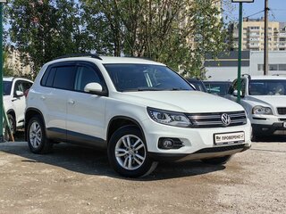 2015 Volkswagen Tiguan I Рестайлинг, белый, 979000 рублей, вид 3