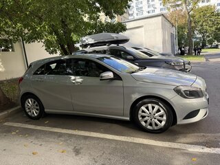 2013 Mercedes-Benz A-Класс 180 III (W176), серебристый, 1310000 рублей, вид 3
