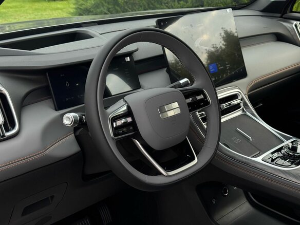 2026 Geely Galaxy M7, серый, 3485000 рублей - вид 15