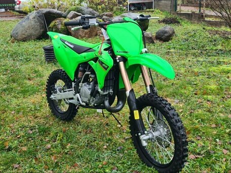 2022 Kawasaki KX 85, зелёный, 550000 рублей, вид 4