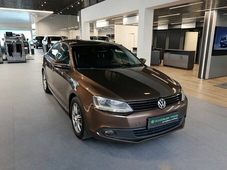 Volkswagen Jetta VI