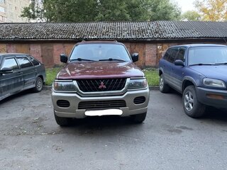 2001 Mitsubishi Montero Sport I, пурпурный, 490000 рублей, вид 3