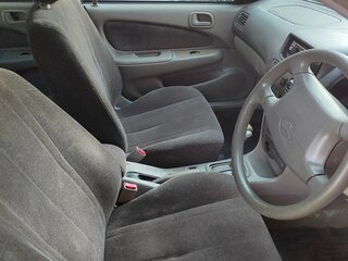 1997 Toyota Corolla VIII (E110) Рестайлинг, белый, 300000 рублей, вид 4