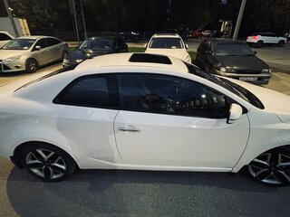 2011 Kia Cerato Koup II, белый, 950000 рублей, вид 5