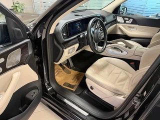 2021 Mercedes-Benz GLS 400 d II (X167), чёрный, 6000000 рублей, вид 2
