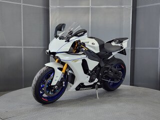 2019 Yamaha YZF-R1, белый, 1619000 рублей, вид 4
