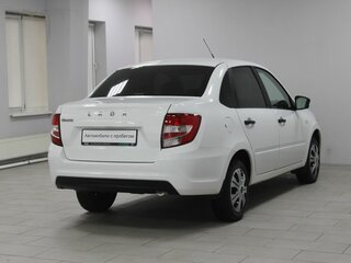 2019 Lada (ВАЗ) Granta I Рестайлинг, белый, 499900 рублей, вид 4