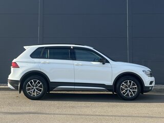 2019 Volkswagen Tiguan II, белый, 2760000 рублей, вид 4