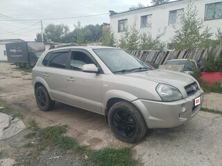 2005 Hyundai Tucson I, серебристый, 600000 рублей, вид 2