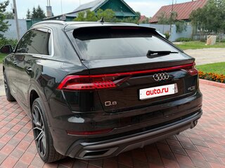 2019 Audi Q8 45 TDI I (4M), чёрный, 6000000 рублей, вид 5