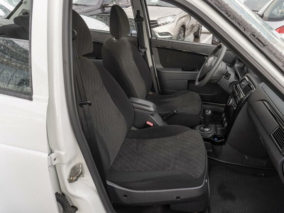 2015 Lada (ВАЗ) Priora I Рестайлинг, белый, 599000 рублей - вид 7