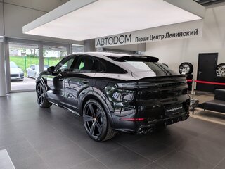2026 Porsche Cayenne GTS Coupé III Рестайлинг, чёрный, 28890000 рублей, вид 3
