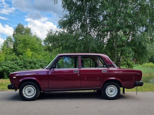 2001 Lada (ВАЗ) 2107, пурпурный, 270000 рублей - вид 5