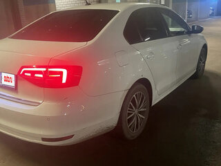 2016 Volkswagen Jetta VI Рестайлинг, белый, 1400000 рублей, вид 3