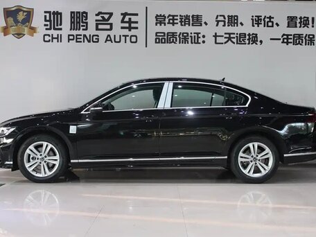 2023 Volkswagen Magotan B8 Рестайлинг, чёрный, 2739000 рублей, вид 3