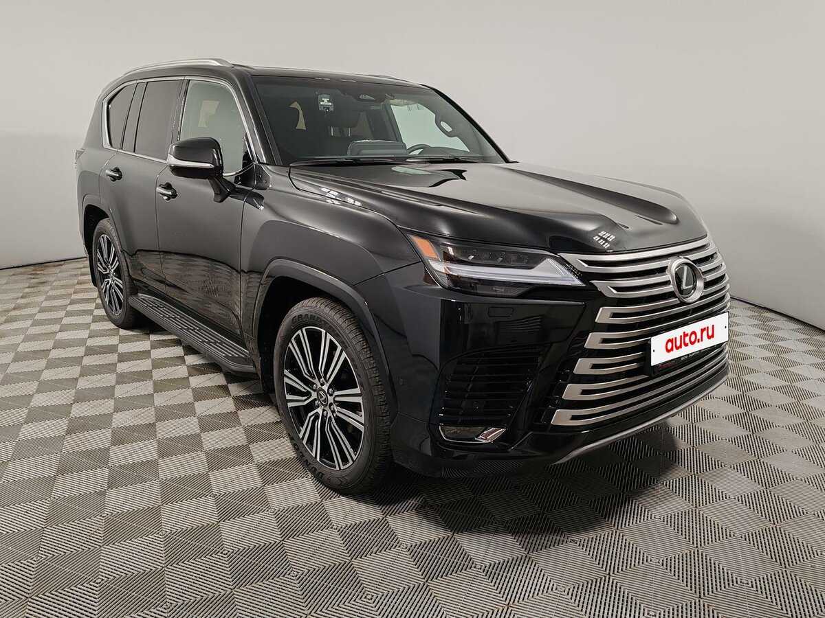 Открыть фотографии: Lexus LX IV