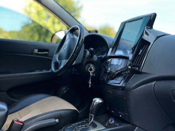 2009 Hyundai i30 I, чёрный, 515000 рублей - вид 8