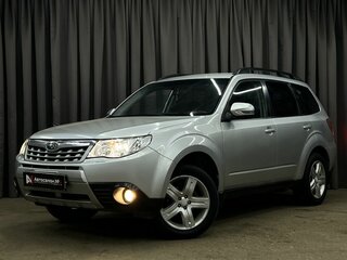 2011 Subaru Forester III Рестайлинг, серебристый, 1199900 рублей, вид 1