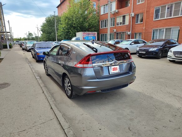 2012 Honda Insight II Рестайлинг, серый, 1060000 рублей - вид 7