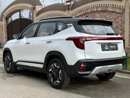 2026 Kia Seltos I Рестайлинг, белый, 2450000 рублей, вид 4