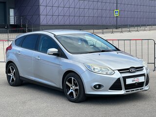 2012 Ford Focus III, серебристый, 797000 рублей, вид 3